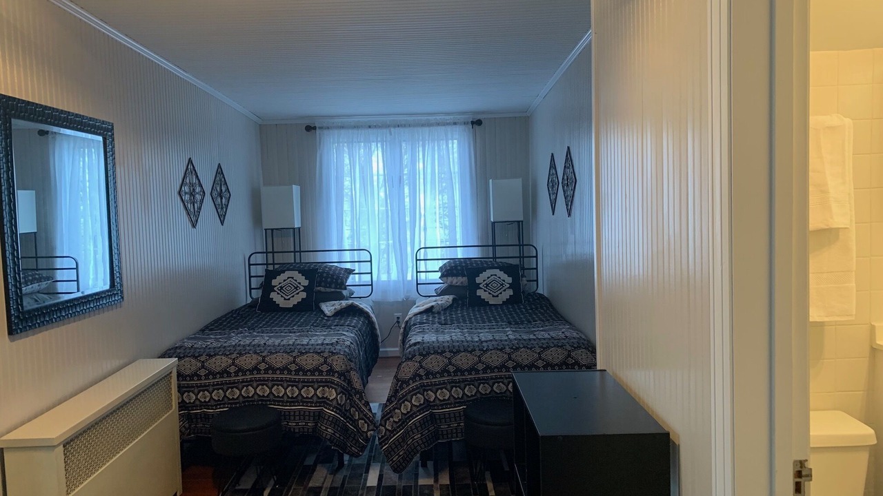 Photo of Bedroom in South Main Street