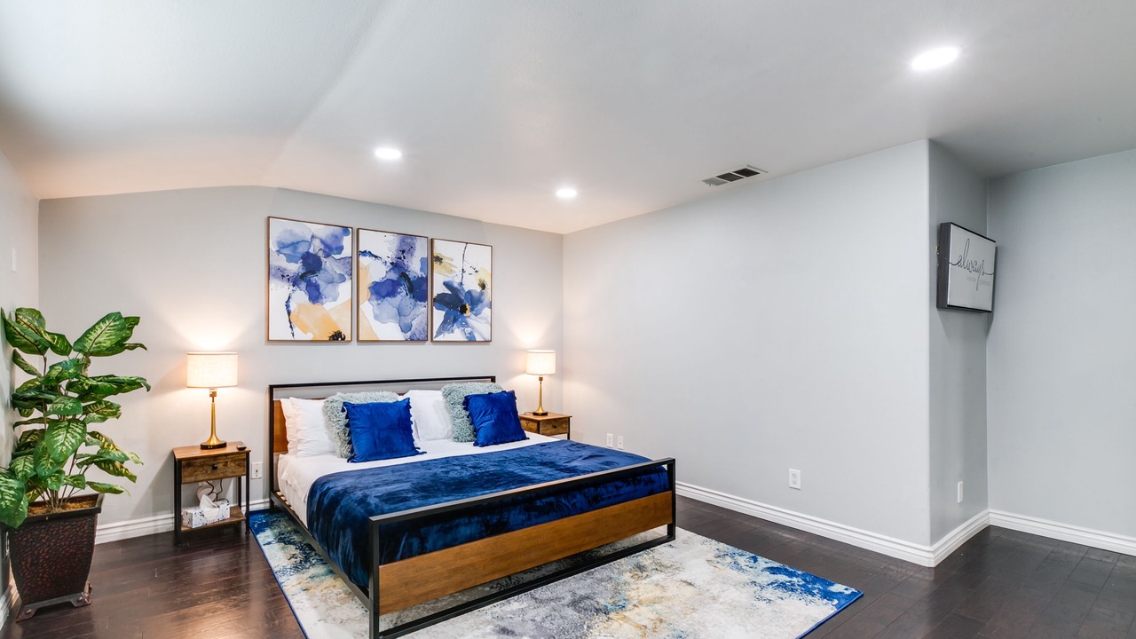 Photo of Bedroom in Norwalk