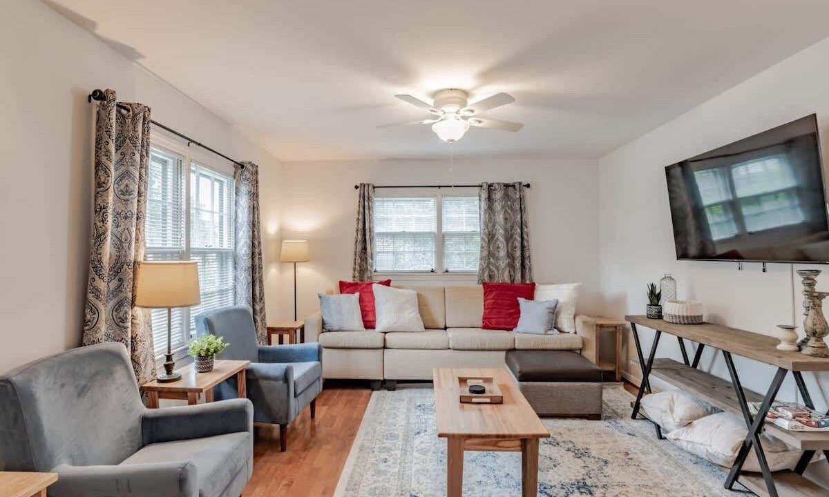 Photo of Livingroom in Mobile