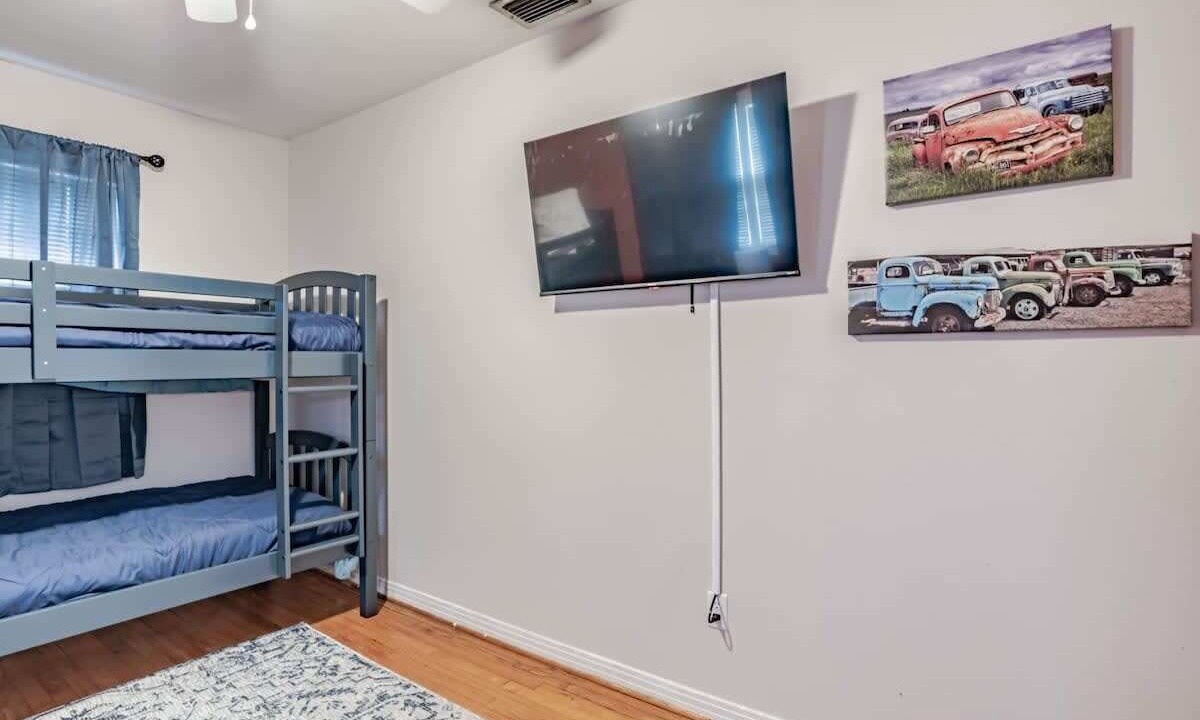 Photo of Bedroom in Mobile