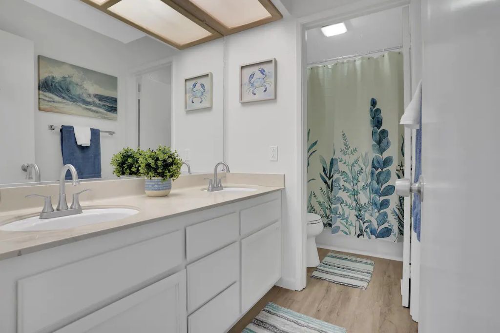 Photo of Bathroom in Vallejo