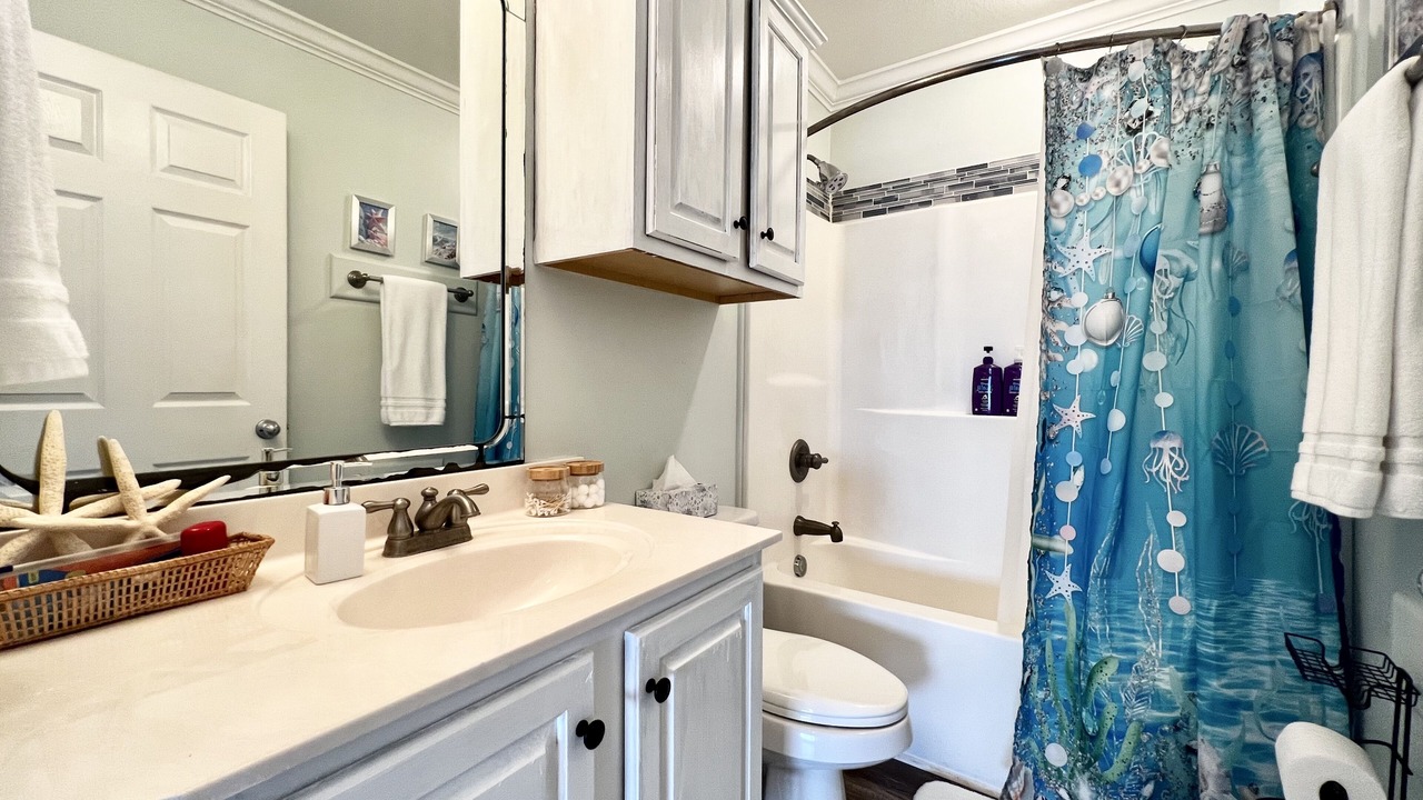 Photo of Bathroom in Long Beach