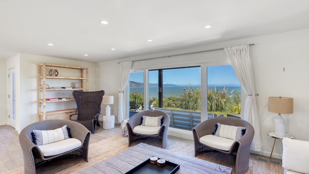 Photo of Livingroom in Bolinas