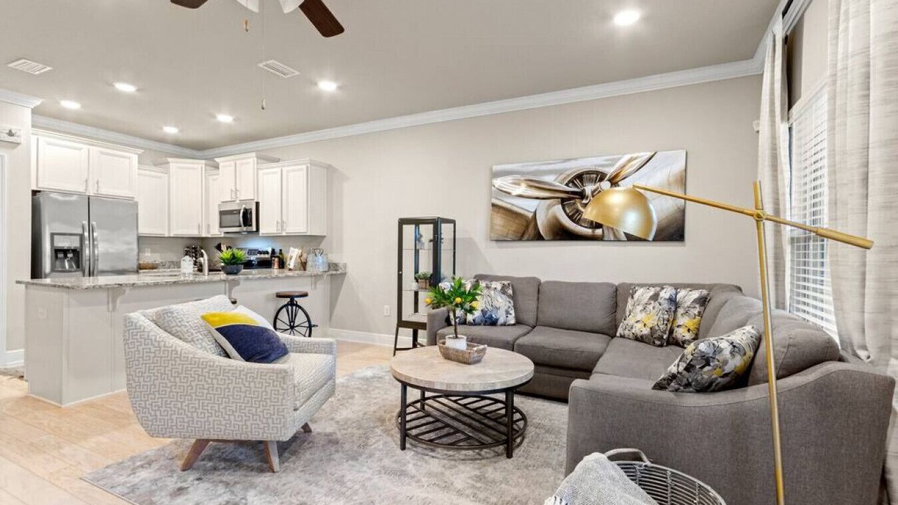 Photo of Bedroom in Sanders Beach