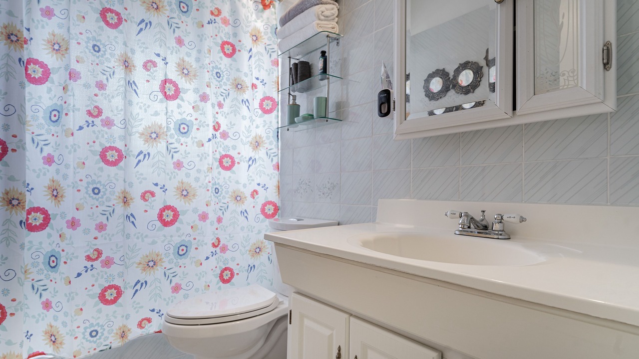 Photo of Bathroom in Lauderhill