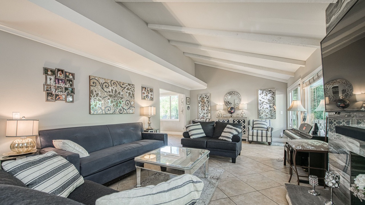 Photo of Livingroom in Mission Viejo