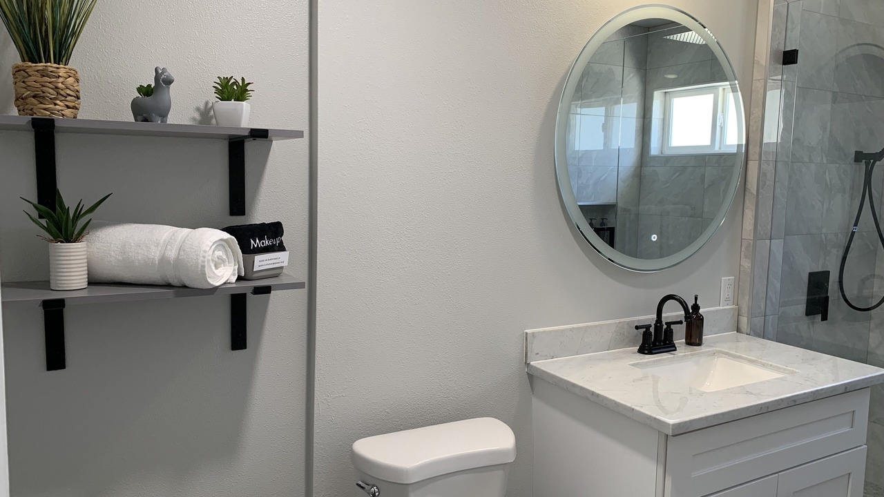 Photo of Bathroom in Fullerton