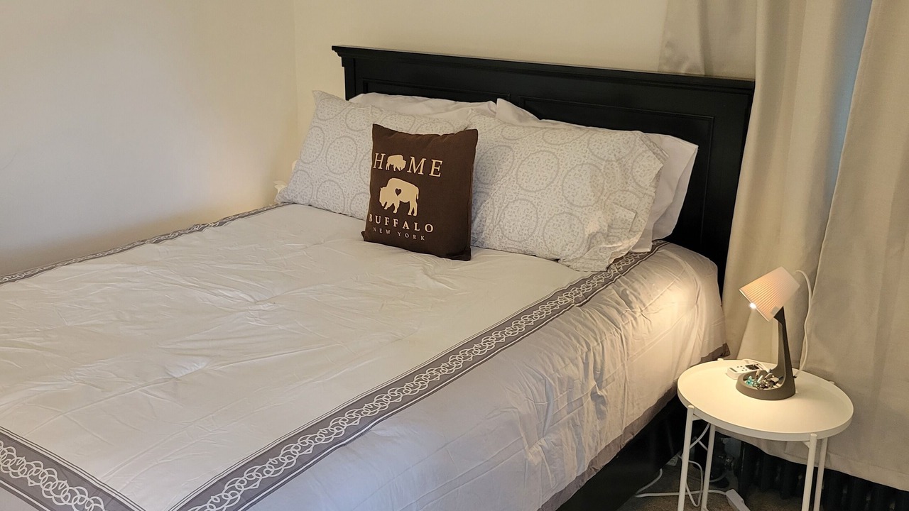 Photo of Bedroom in North Buffalo