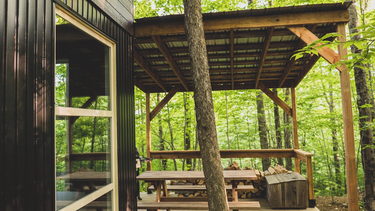 Photo of Patio Balcony in Hatley