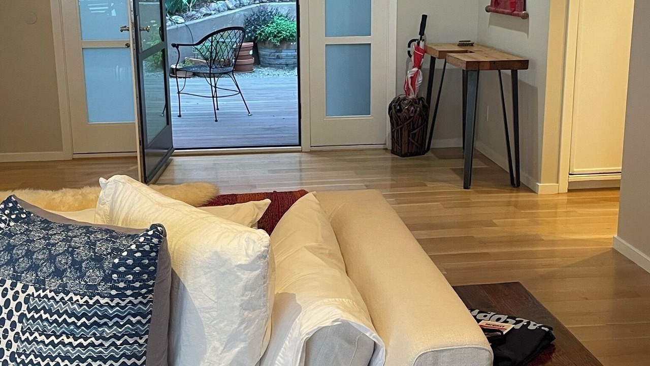 Photo of Livingroom in Berkeley Hills