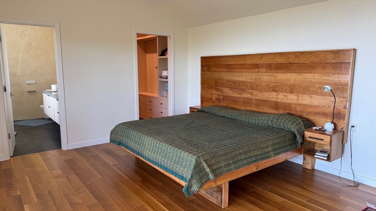 Photo of Bedroom in Berkeley Hills