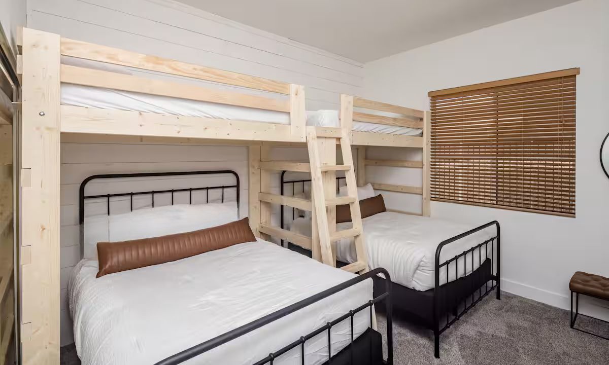 Photo of Bedroom in Lake Havasu City