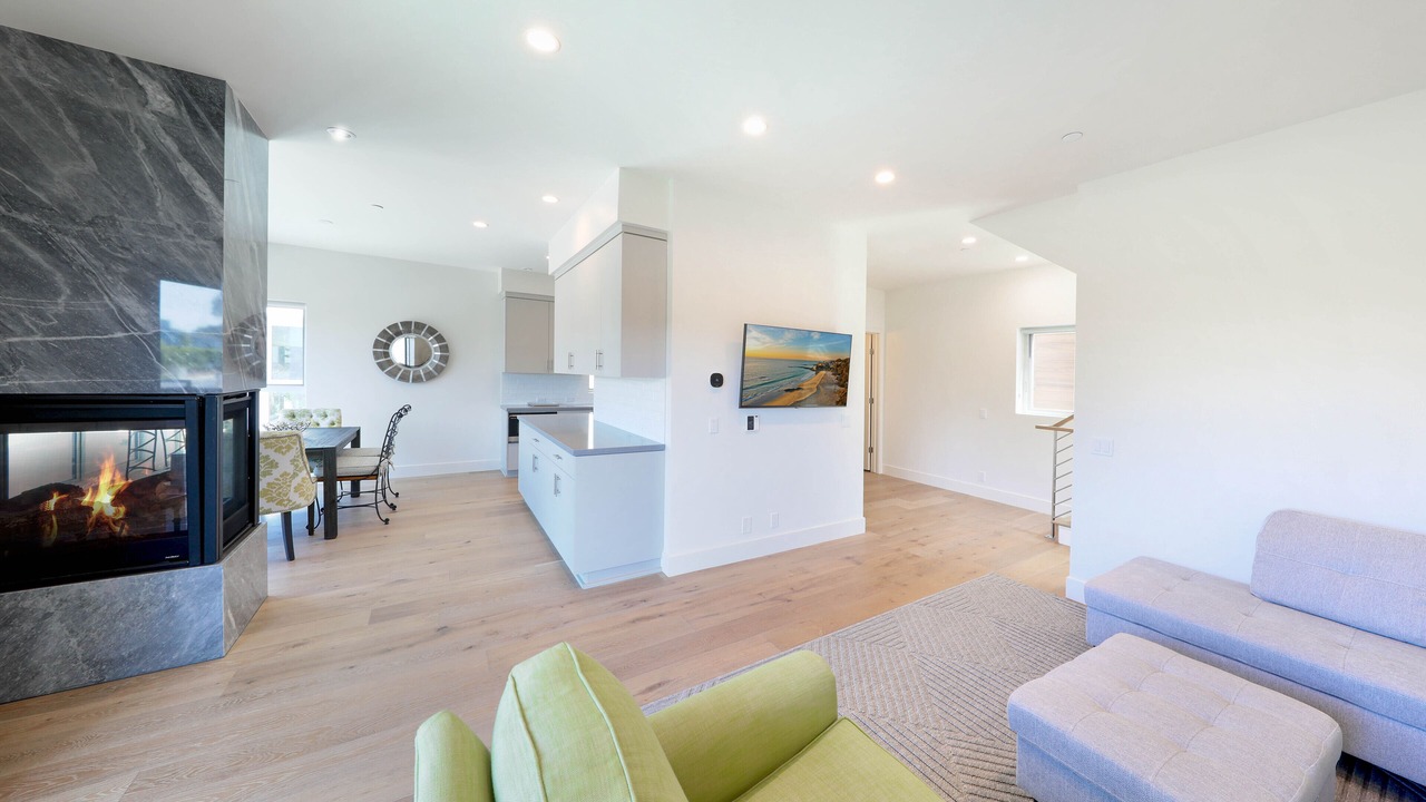 Photo of Livingroom in Corona del Mar