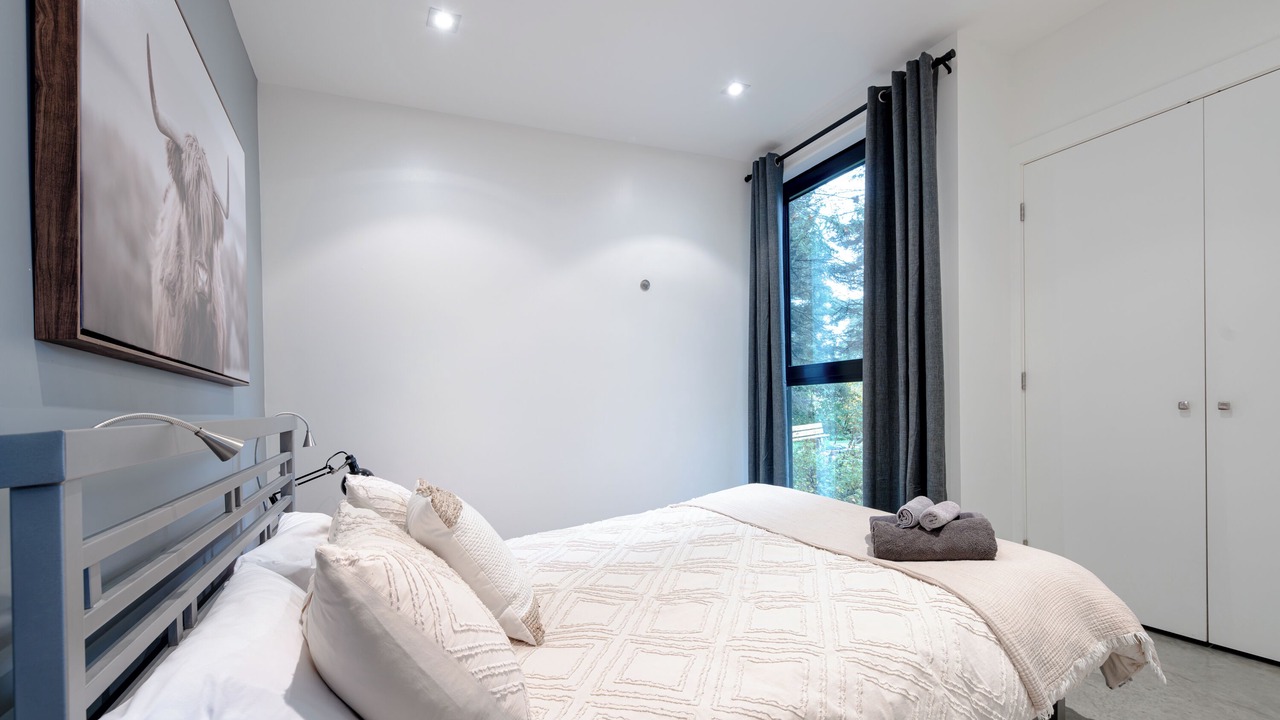 Photo of Bedroom in La Malbaie