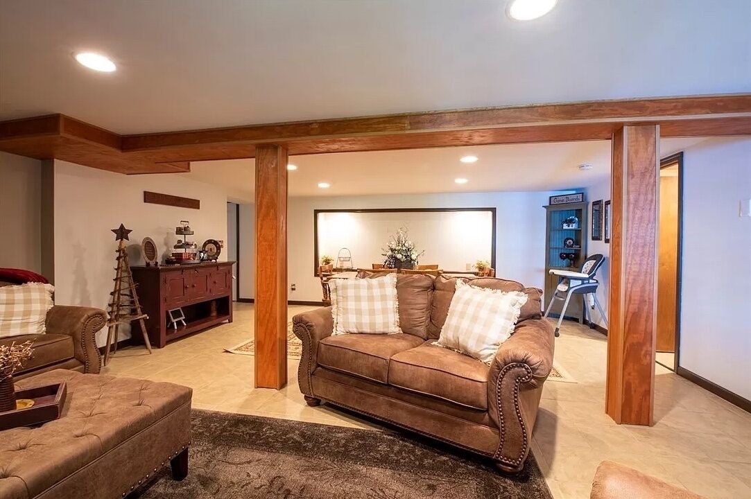 Photo of Bedroom in Town of Aurelius