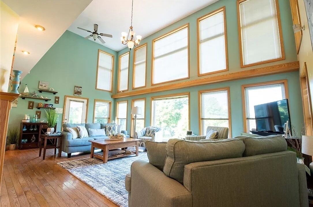 Photo of Livingroom in Town of Aurelius