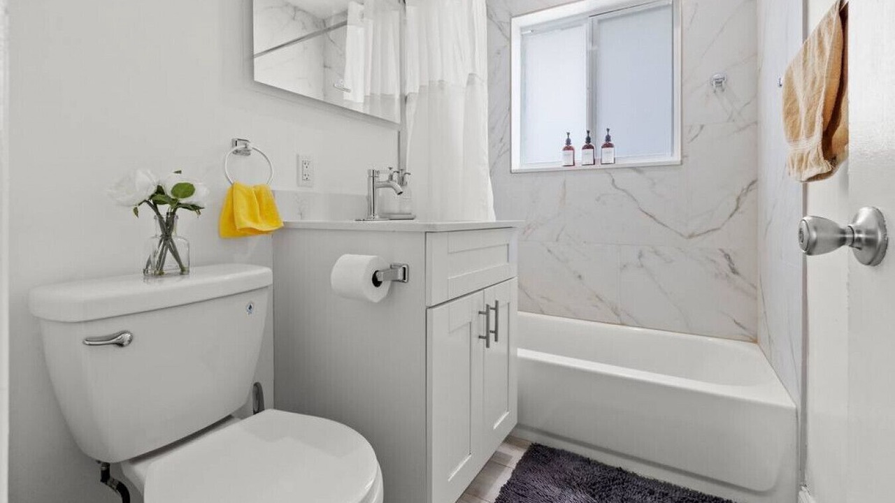 Photo of Bathroom in Coral Way