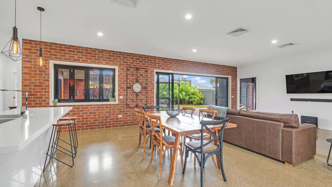 Photo of Livingroom in Echuca