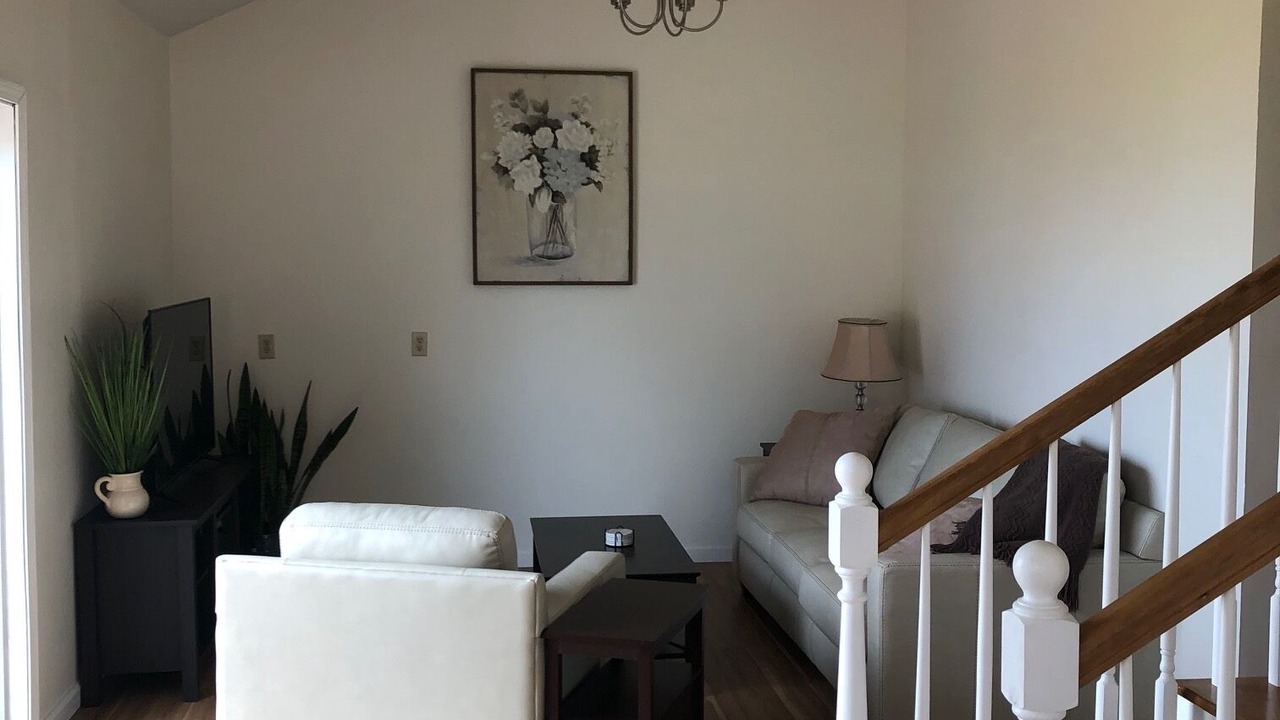 Photo of Livingroom in Bridgeport
