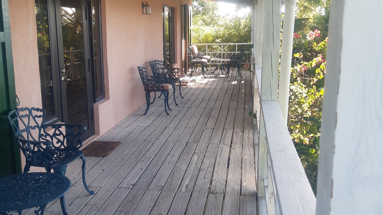 Photo of Patio Balcony in George Town