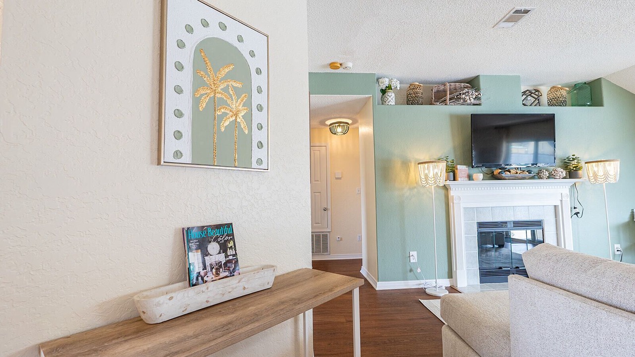 Photo of Livingroom in Pensacola