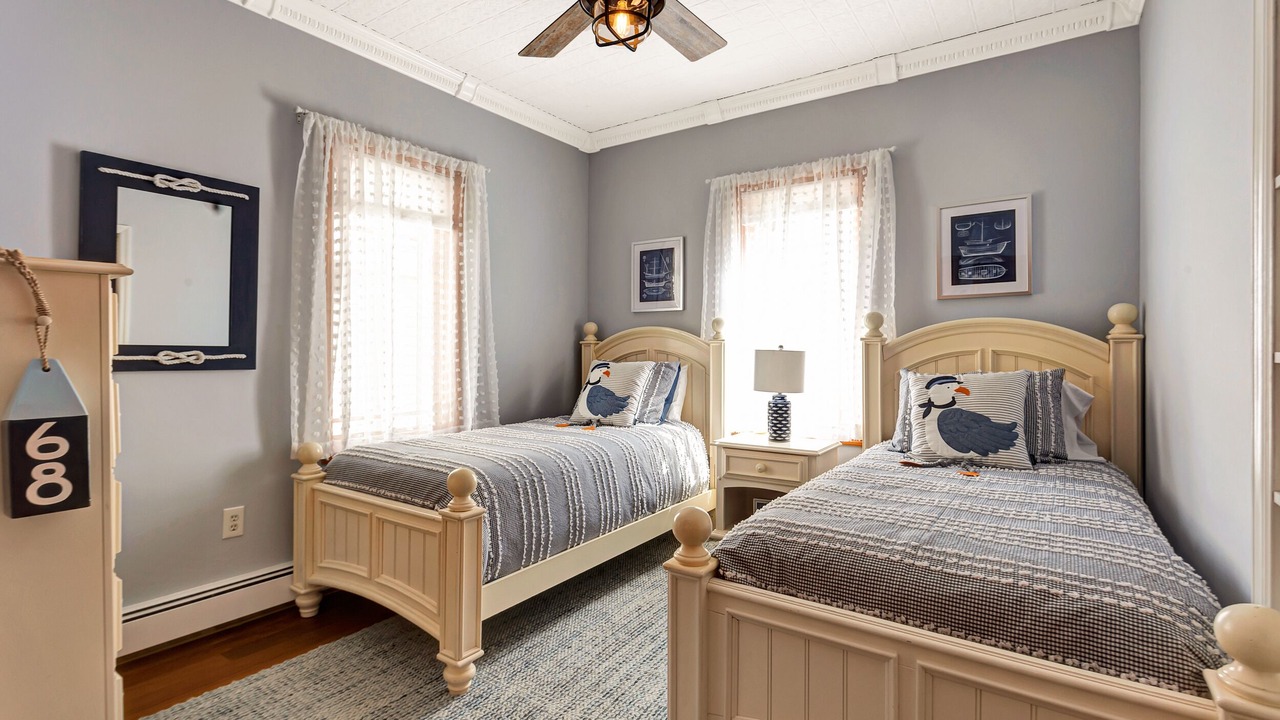Photo of Bedroom in Cold Spring Harbor