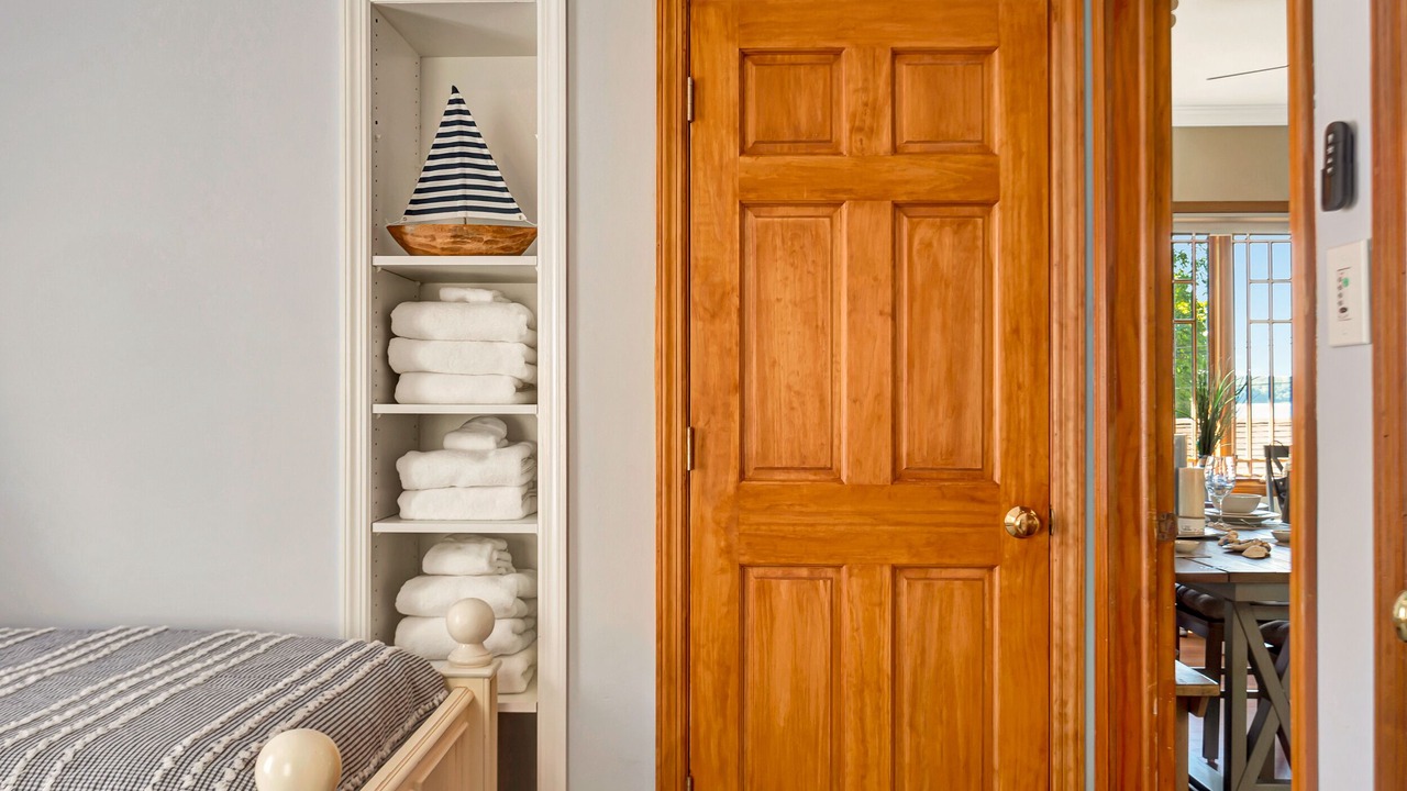 Photo of Bedroom in Cold Spring Harbor