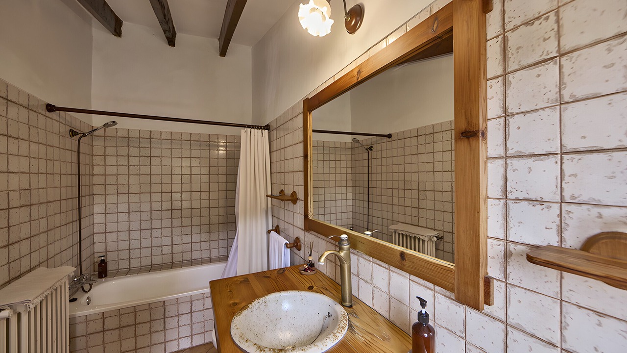 Photo of Bathroom in Banyalbufar