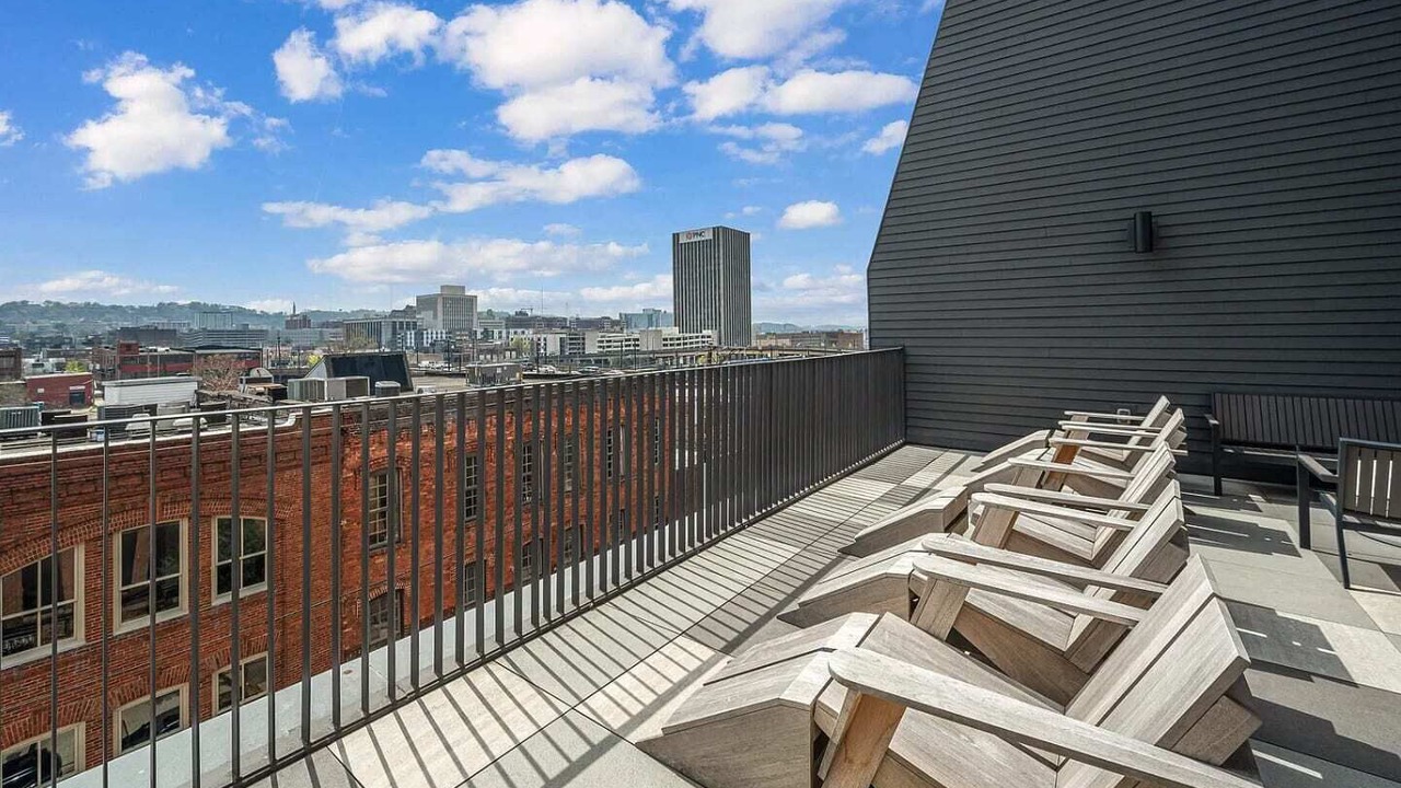 Photo of Patio Balcony in Central City