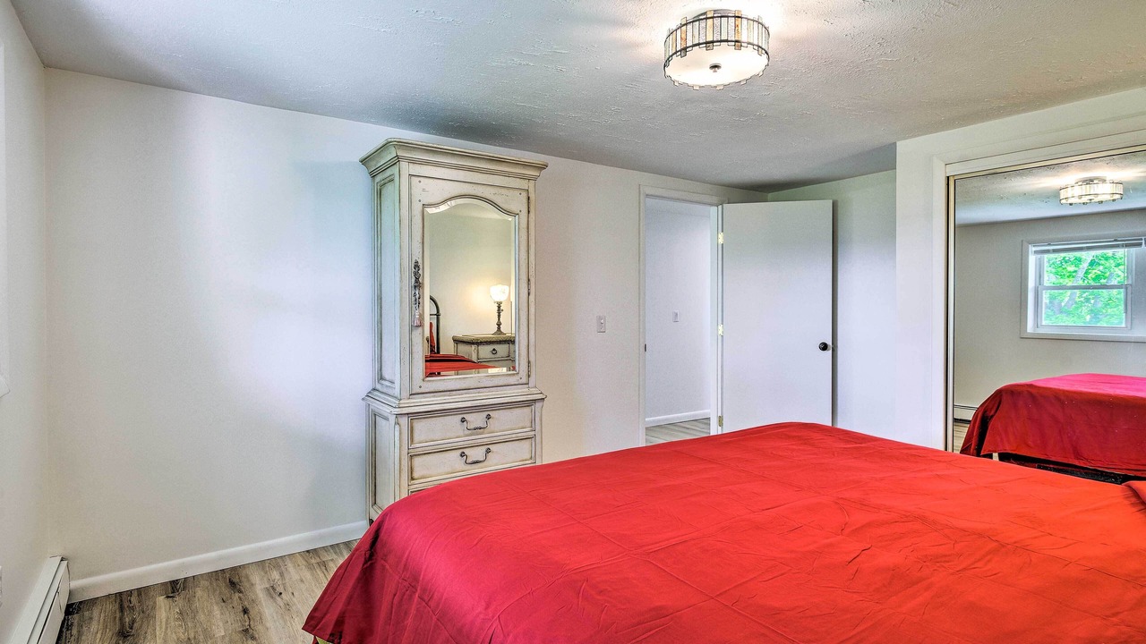 Photo of Bedroom in Montour Falls