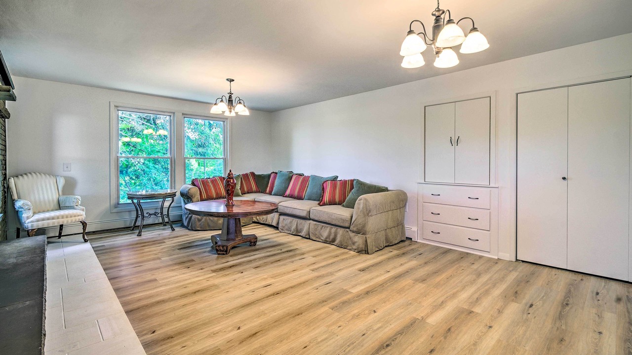 Photo of Bedroom in Montour Falls