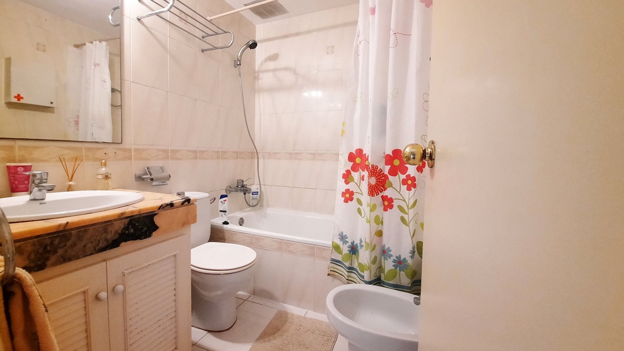 Photo of Bathroom in Creixell