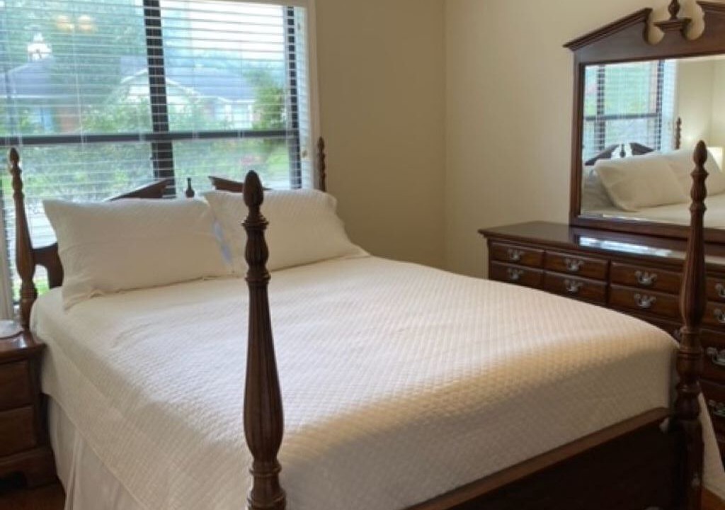 Photo of Bedroom in Tuscaloosa