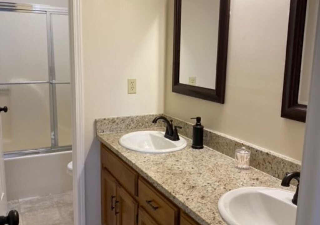 Photo of Bathroom in Tuscaloosa