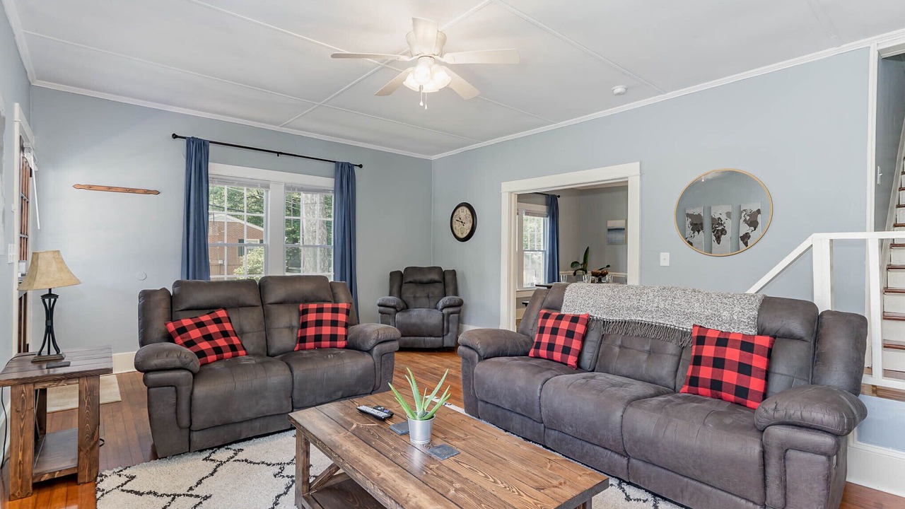 Photo of Livingroom in Sanford