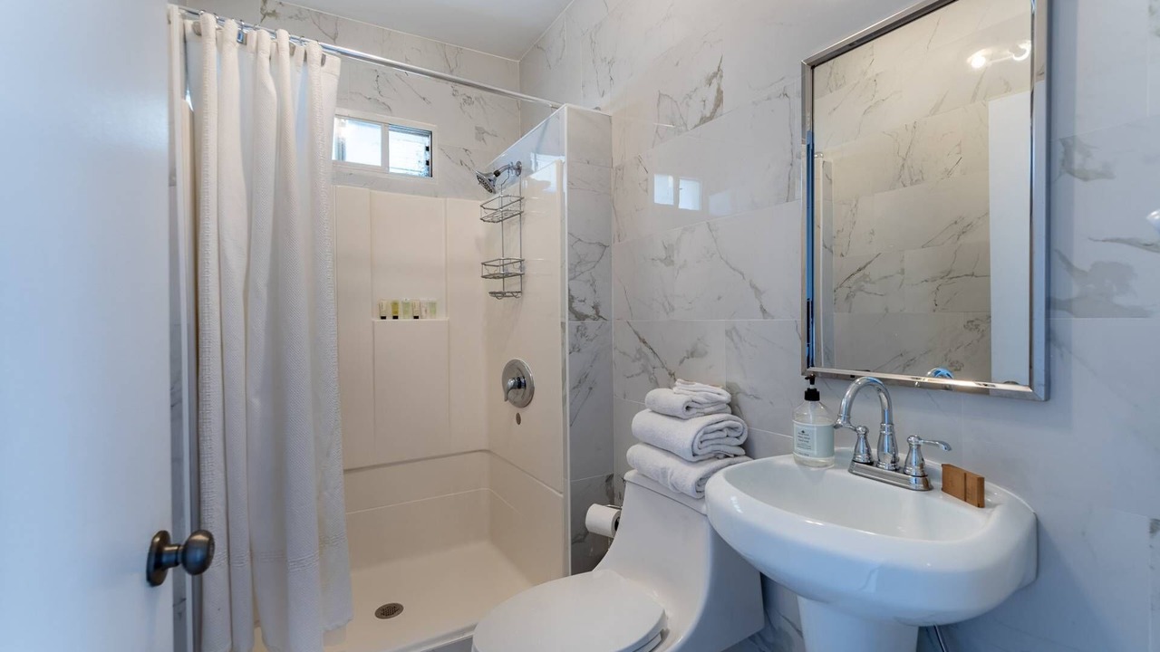 Photo of Bathroom in Wilshire