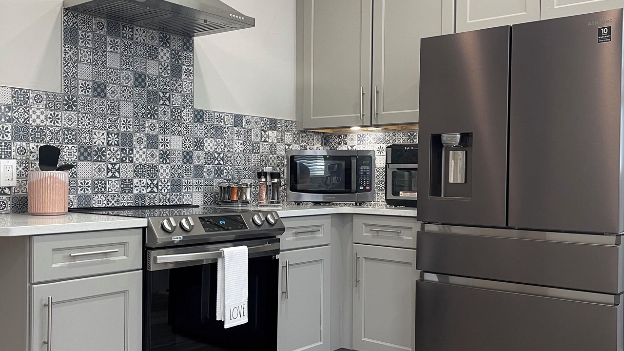 Photo of Kitchen in Downtown Niagara Falls