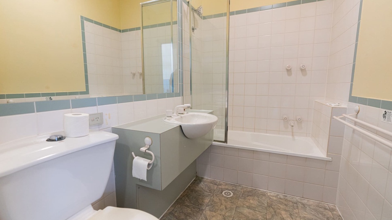 Photo of Bathroom in Acheron