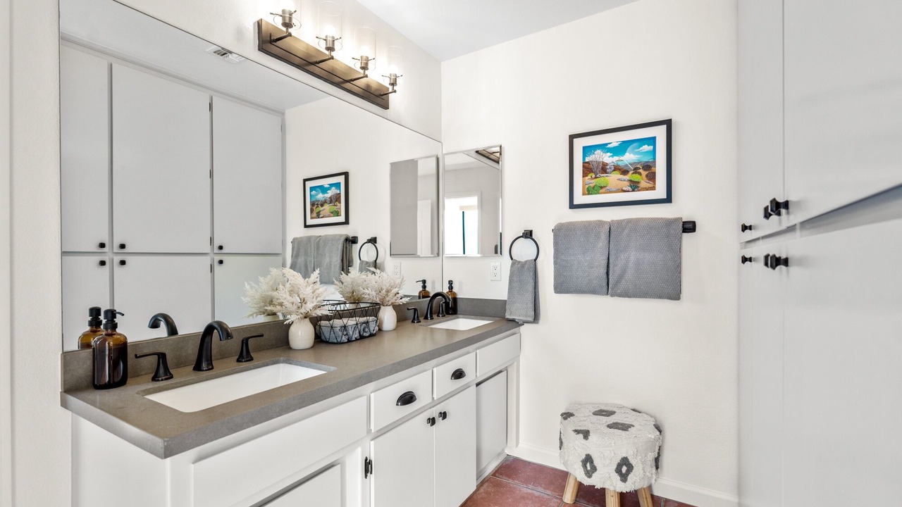 Photo of Bathroom in Yucca Valley