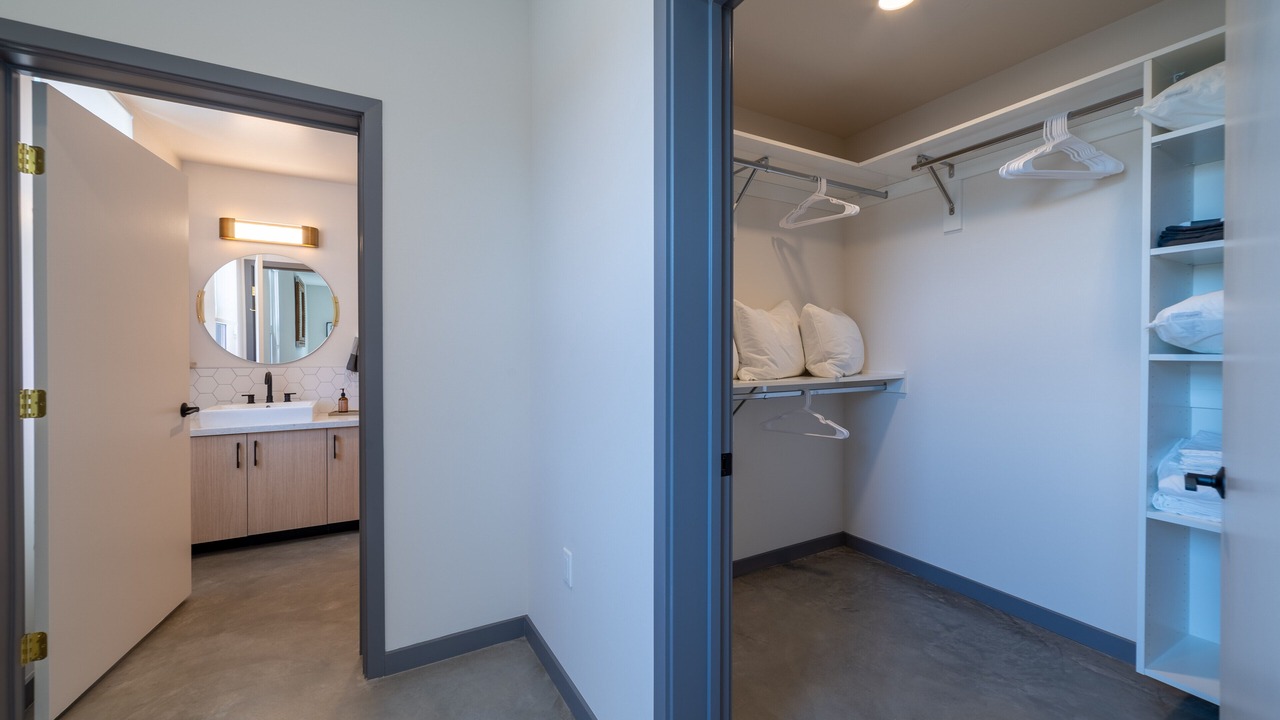 Photo of Bathroom in Vista