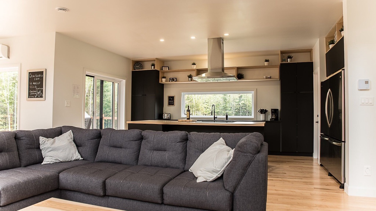 Photo of Livingroom in Petite-Riviere-Saint-Francois