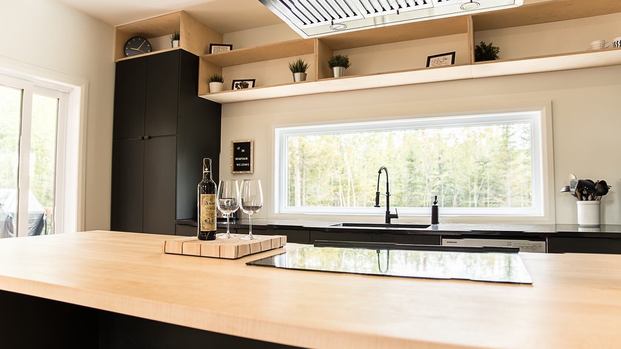 Photo of Kitchen in Petite-Riviere-Saint-Francois