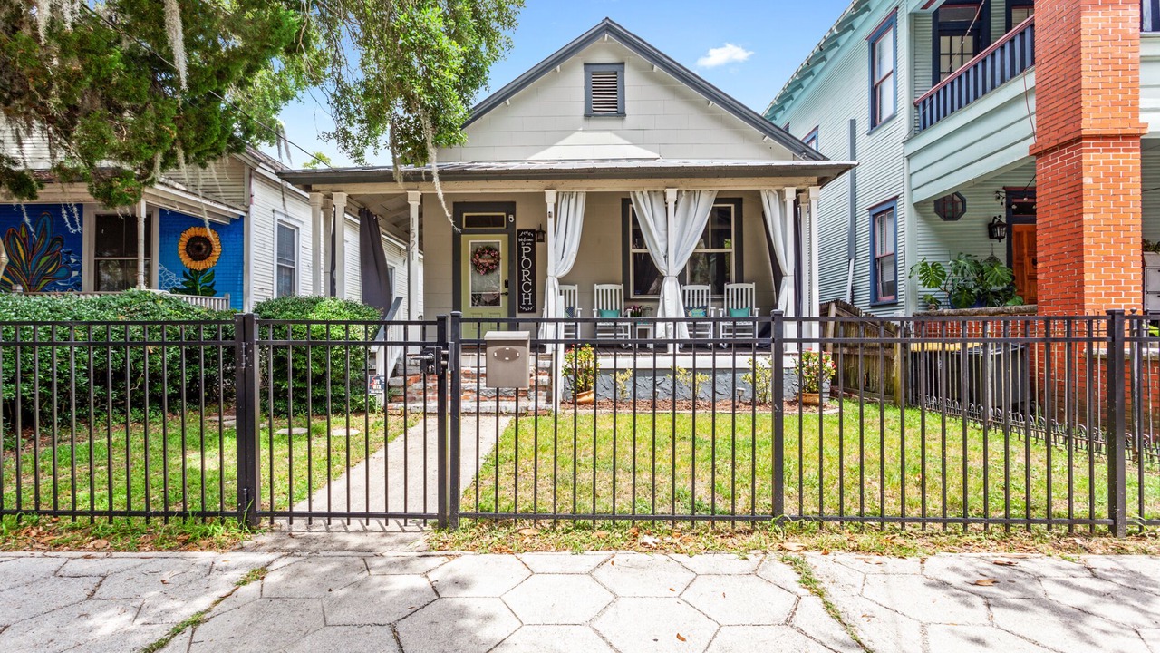 Photo of Outdoor in Urban Core
