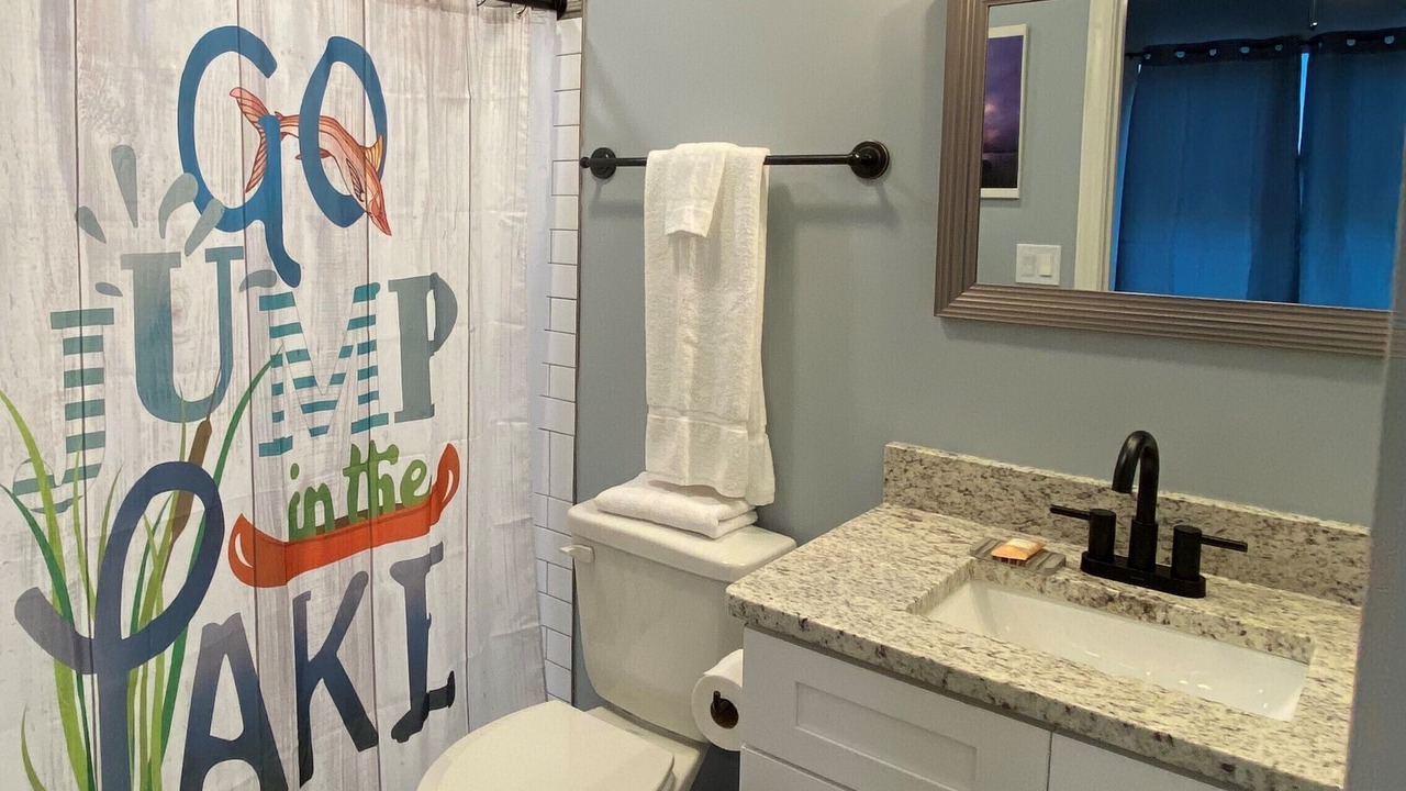 Photo of Bathroom in Little Kowaliga