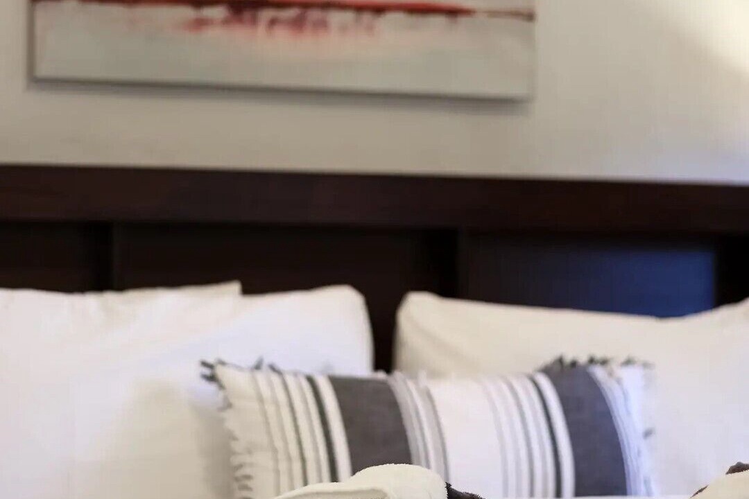 Photo of Bedroom in Al Tahoe