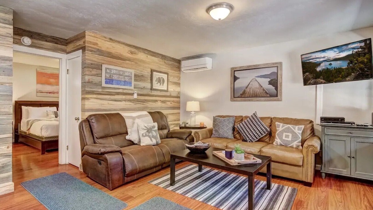 Photo of Livingroom in Al Tahoe
