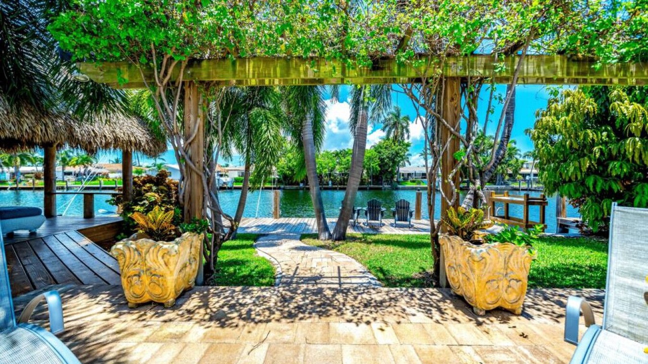 Photo of Patio Balcony in Cypress Lakes