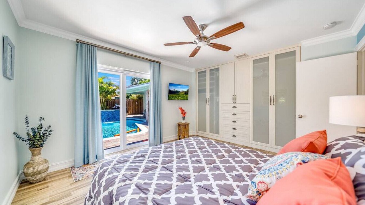 Photo of Bedroom in Cypress Lakes