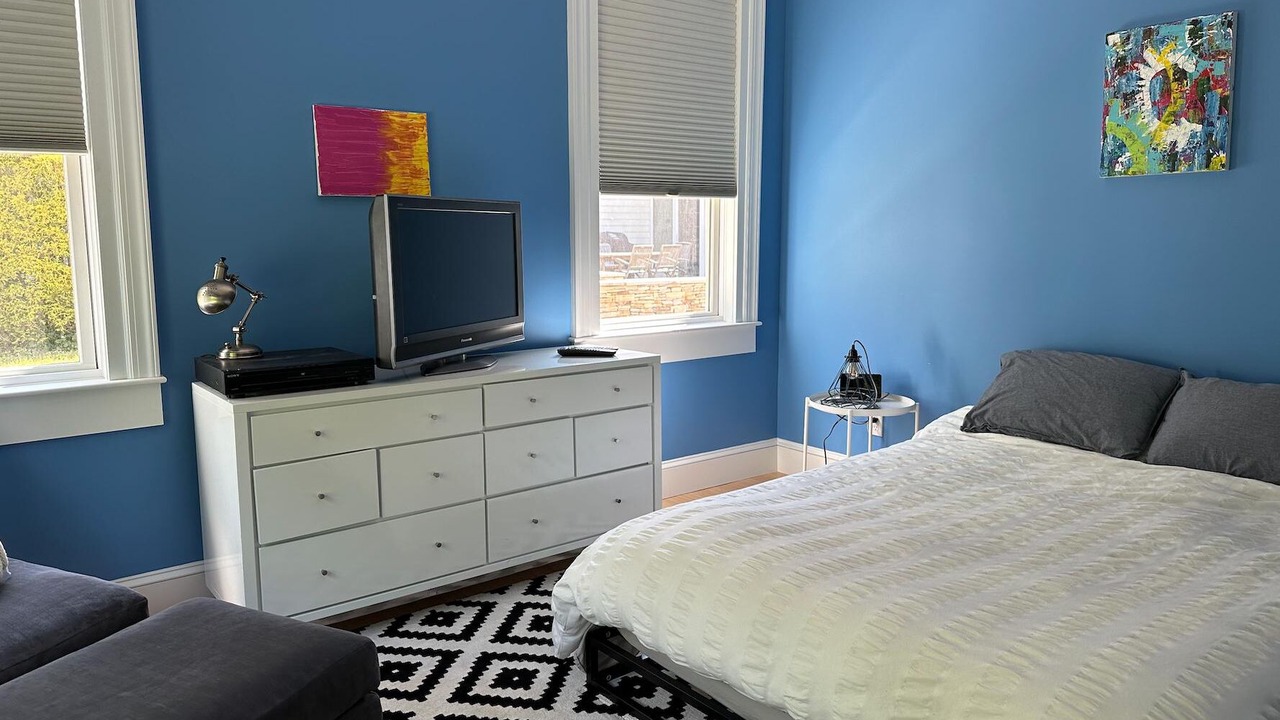 Photo of Bedroom in Rhinecliff