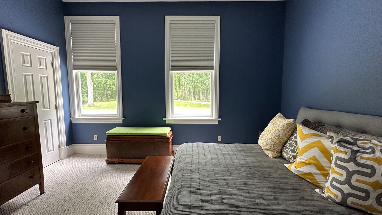 Photo of Bedroom in Rhinecliff